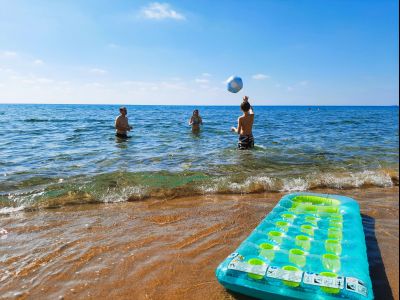 strand sonne meer luftmatratze wasserball spa� sport famillie